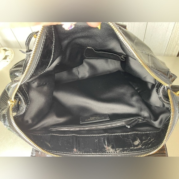 Yves Saint Laurent Croco-Embossed Muse Tote Leather Shoulder Bag Patent YSL - Picture 3 of 10